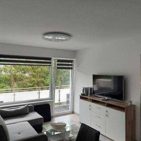 Nowy Apartament Z Balkonem Lägenhet Świnoujście Exteriör bild