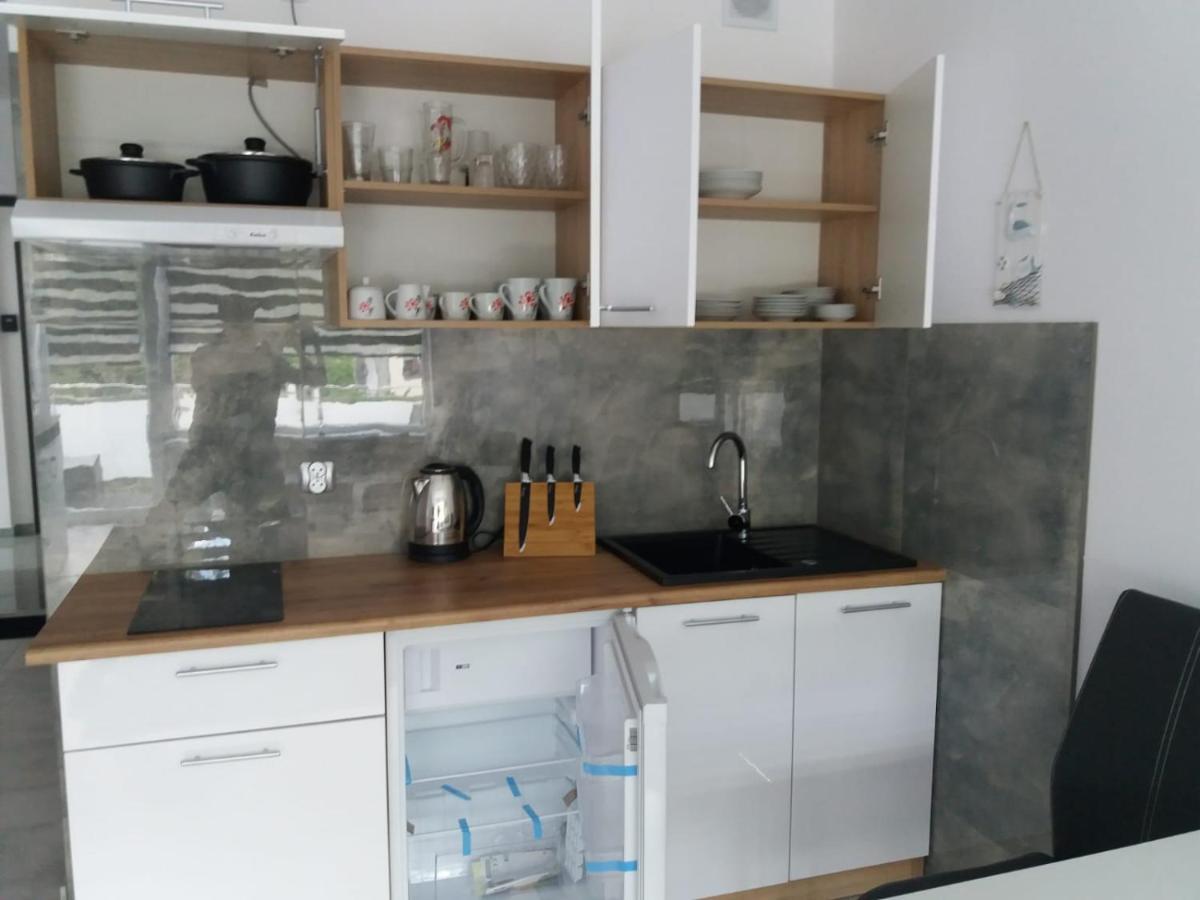 Nowy Apartament Z Balkonem Lägenhet Świnoujście Exteriör bild