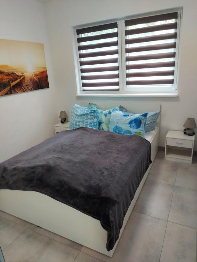 Nowy Apartament Z Balkonem Lägenhet Świnoujście Exteriör bild